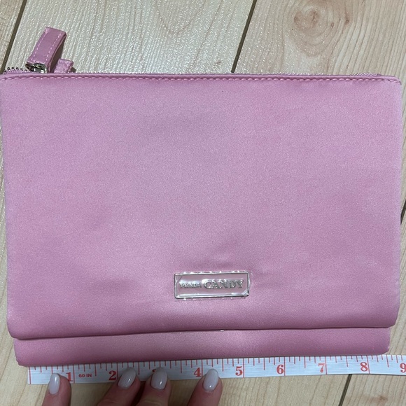 Prada makeup bag - Picture 5 of 5
